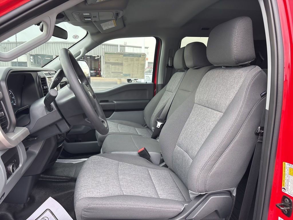 New 2025 Ford F250 XL w/ XL Driver Assist Package image 28