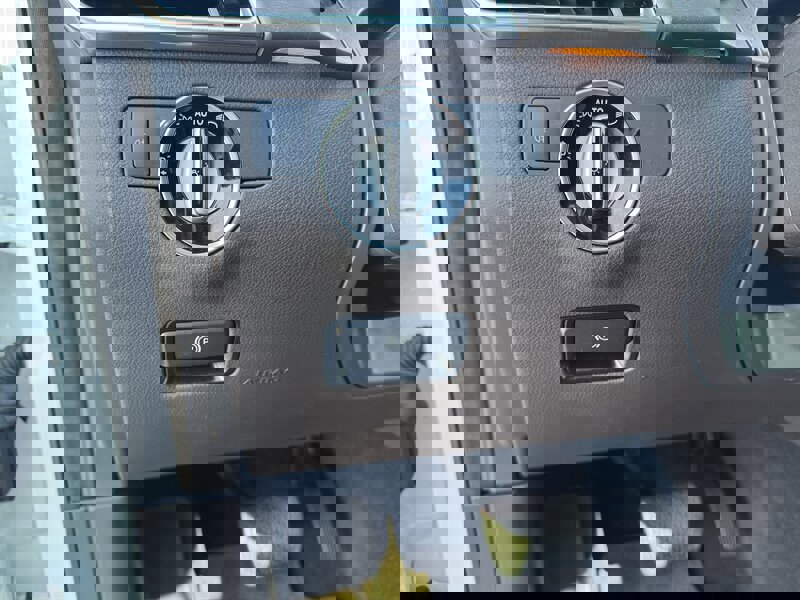 Used 2019 Mercedes-Benz GLS 450 4MATIC w/ Premium 1 Package image 6