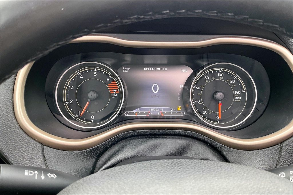 Used 2016 Jeep Cherokee Limited AWD/4WD image 25
