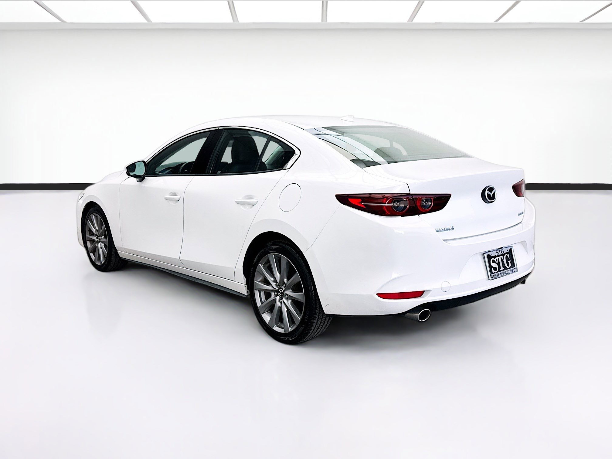 Used 2019 MAZDA MAZDA3 Sedan w/ Premium Package FWD image 6