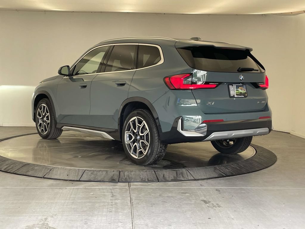 New 2027 BMW X1 xDrive28i AWD/4WD image 3