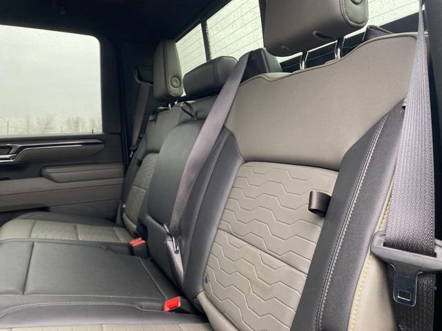 Used 2024 Chevrolet Silverado 2500 ZR2 w/ Technology Package image 18