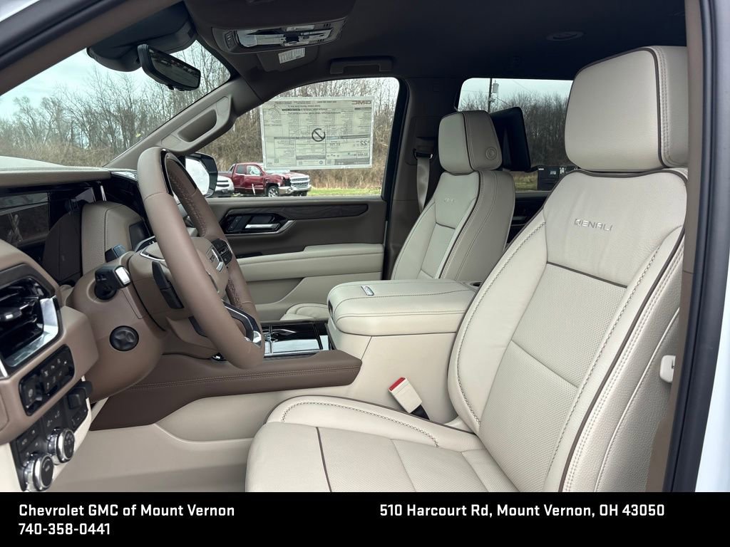 New 2026 GMC Yukon Denali w/ Advanced Technology Package AWD/4WD image 10
