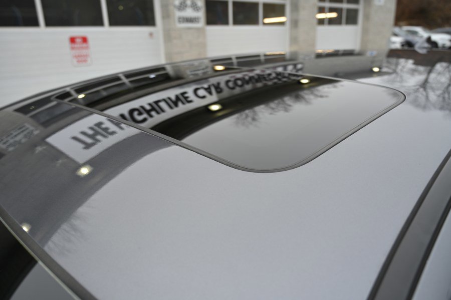 Used 2021 Honda CR-V EX-L image 9