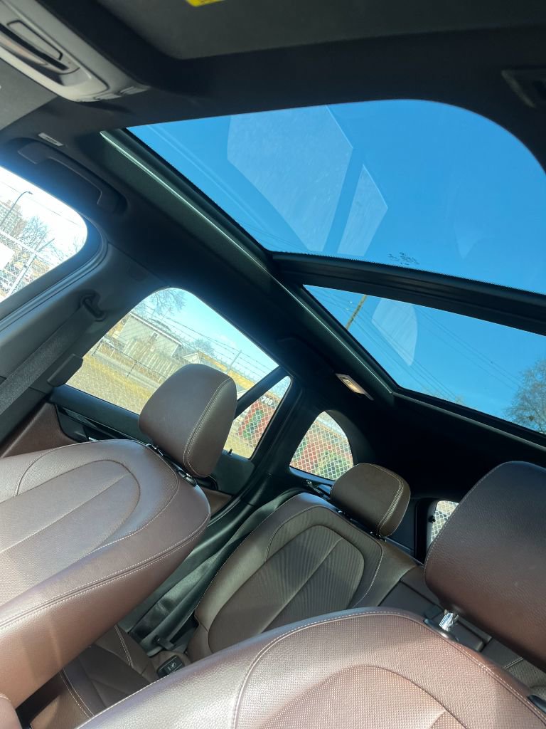 Used 2016 BMW X1 xDrive28i image 11