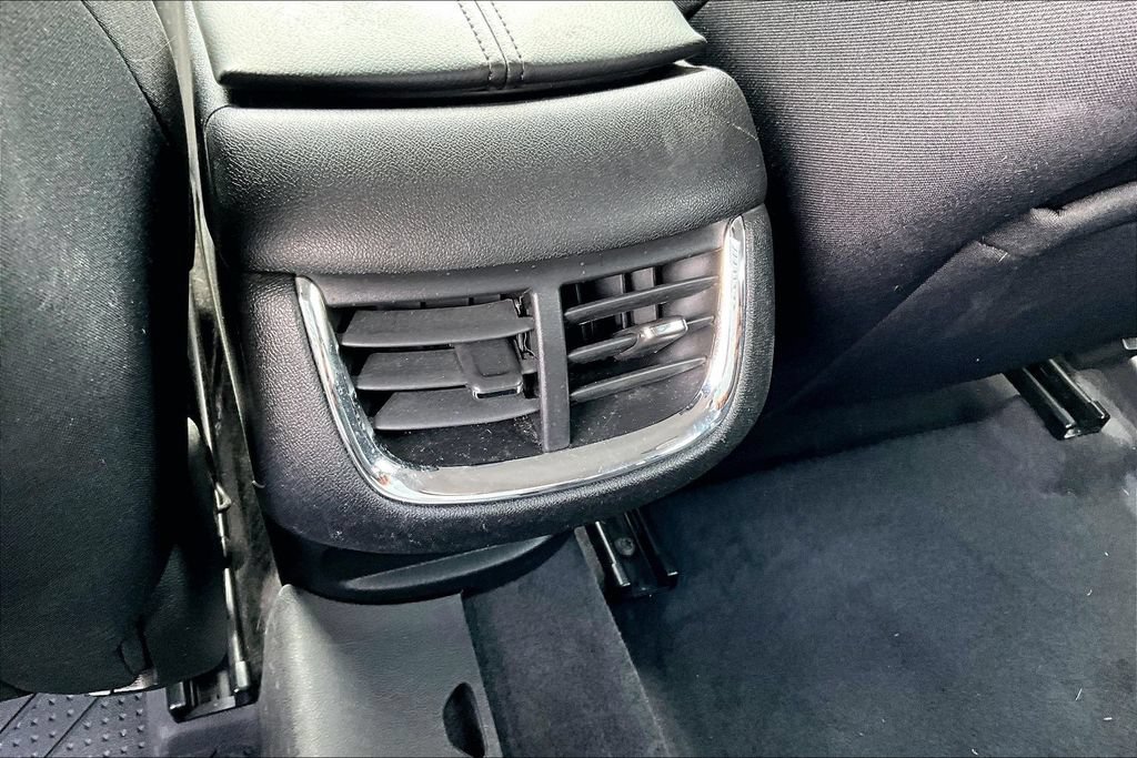 Used 2022 Chevrolet Malibu LT w/ Midnight Edition FWD image 22