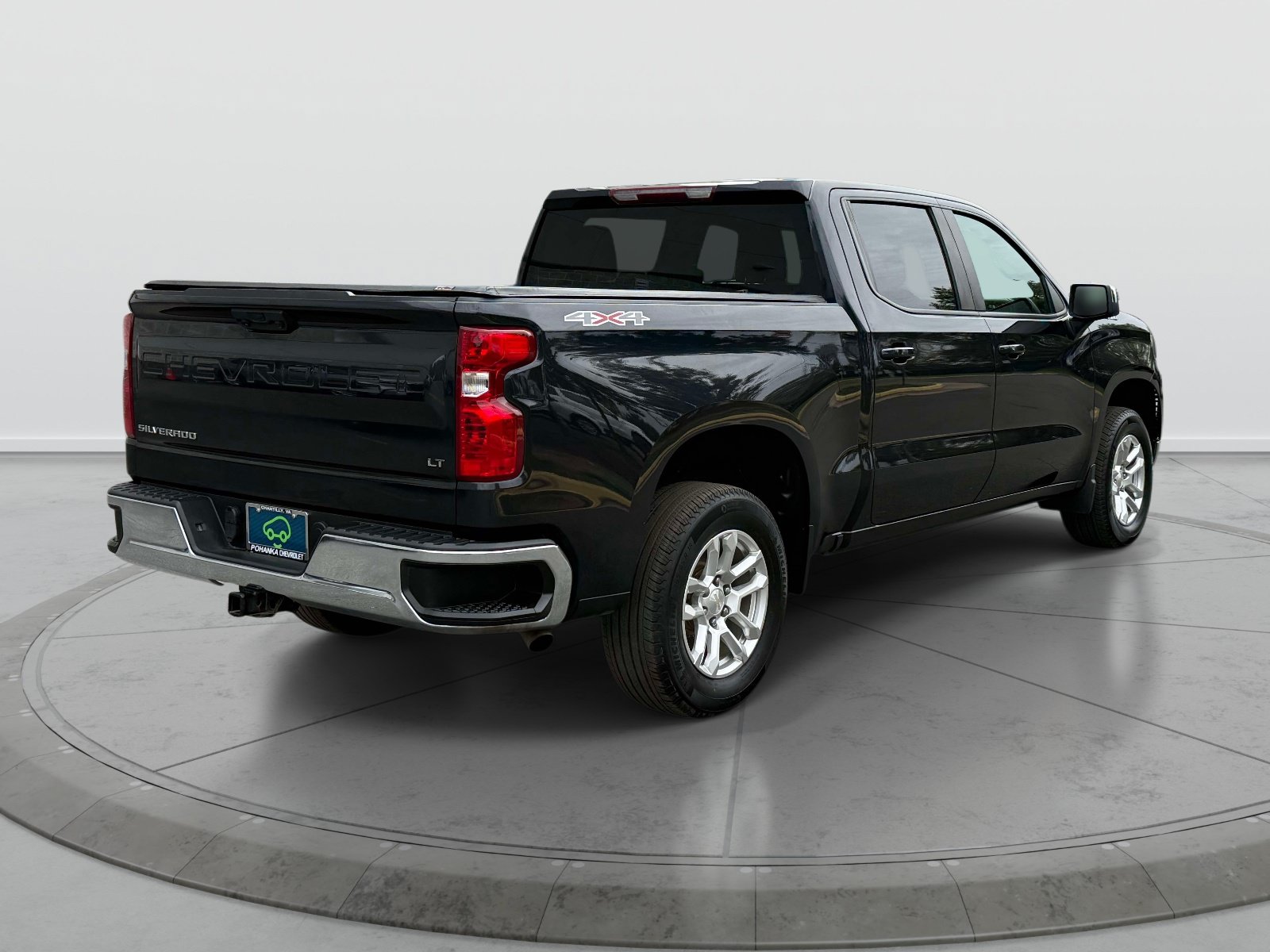 Certified 2023 Chevrolet Silverado 1500 LT AWD/4WD image 2