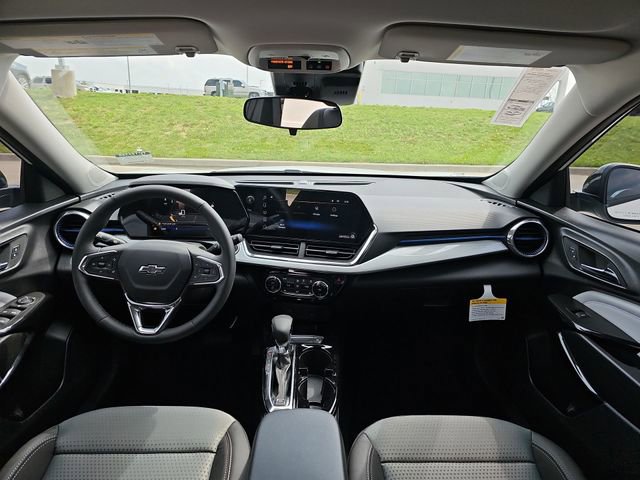 New 2026 Chevrolet Trax LT w/ Driver Confidence Package FWD image 19