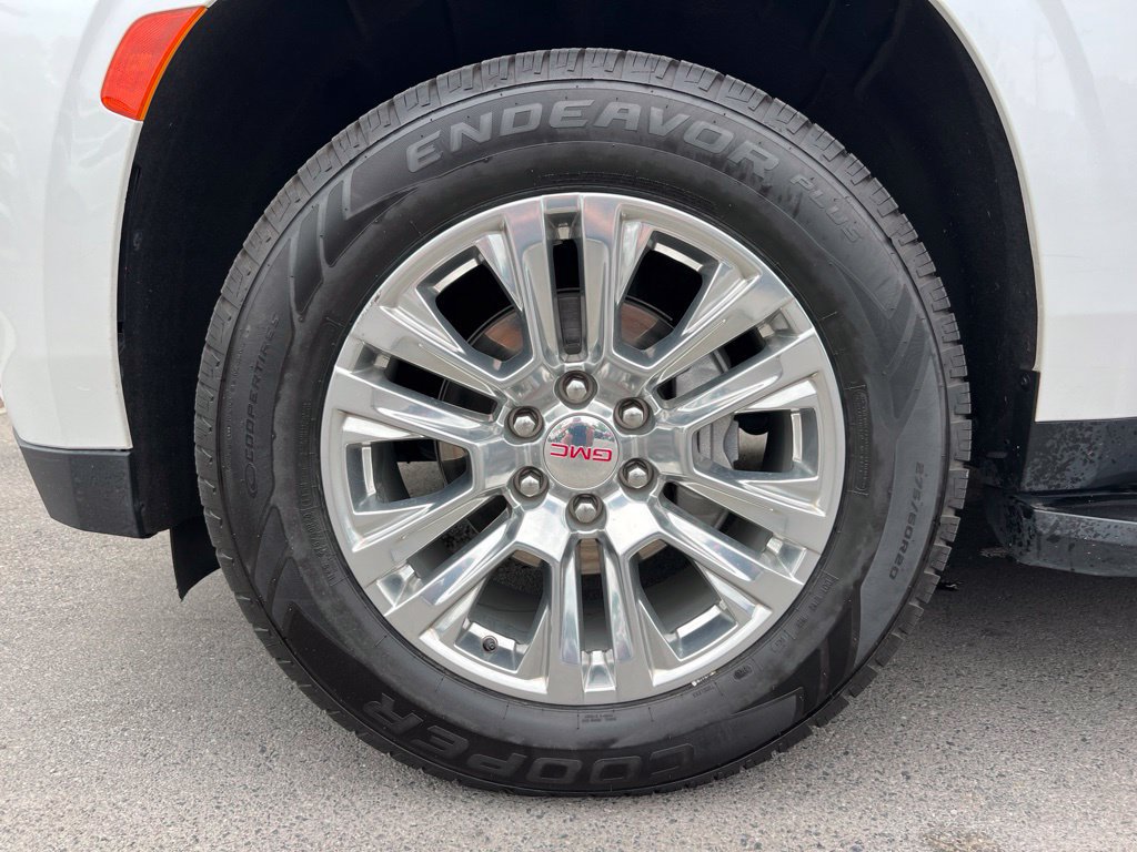Used 2022 GMC Yukon Denali AWD/4WD image 29