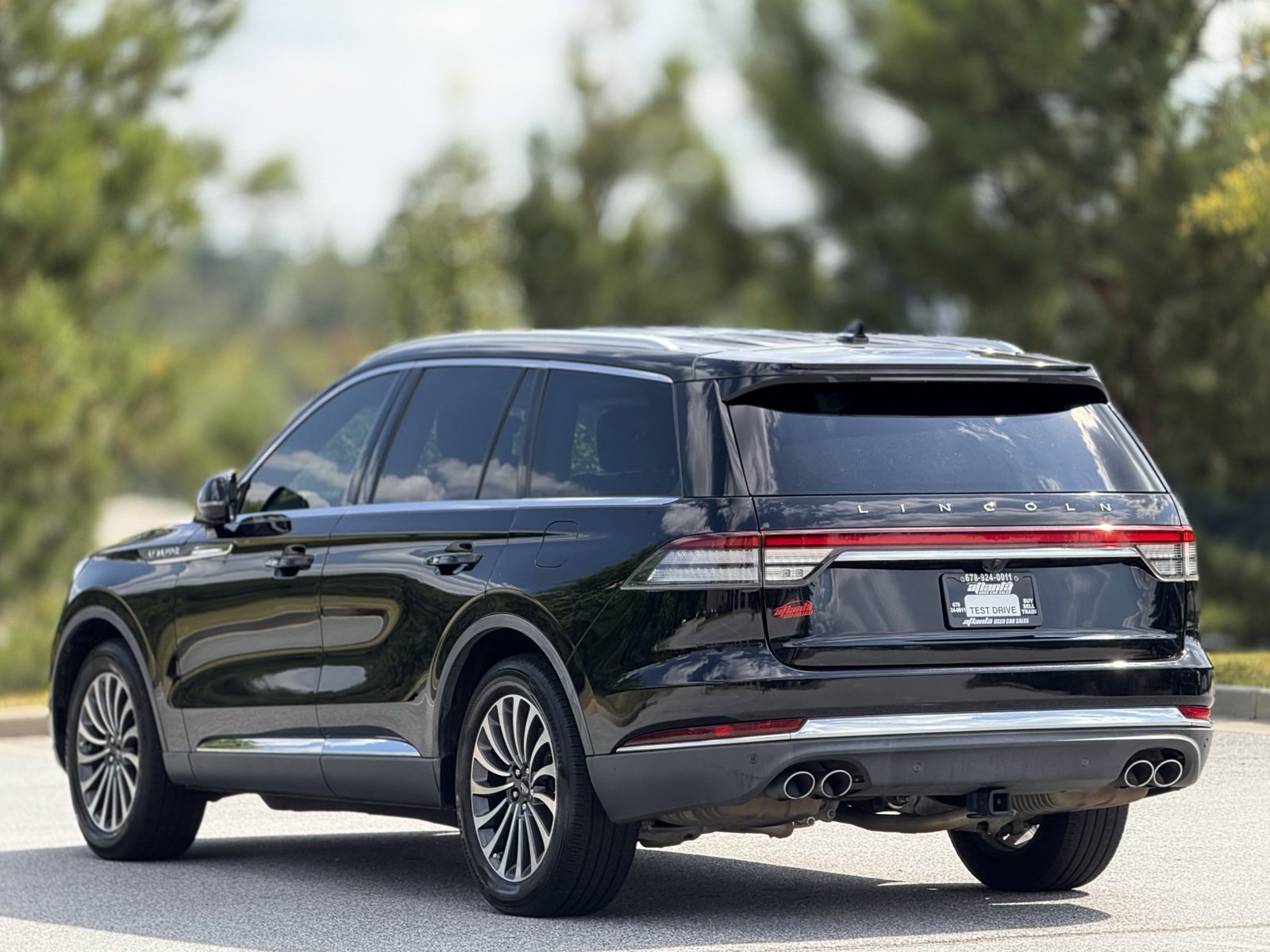 Used 2020 Lincoln Aviator Reserve w/ Elements Package Plus image 9