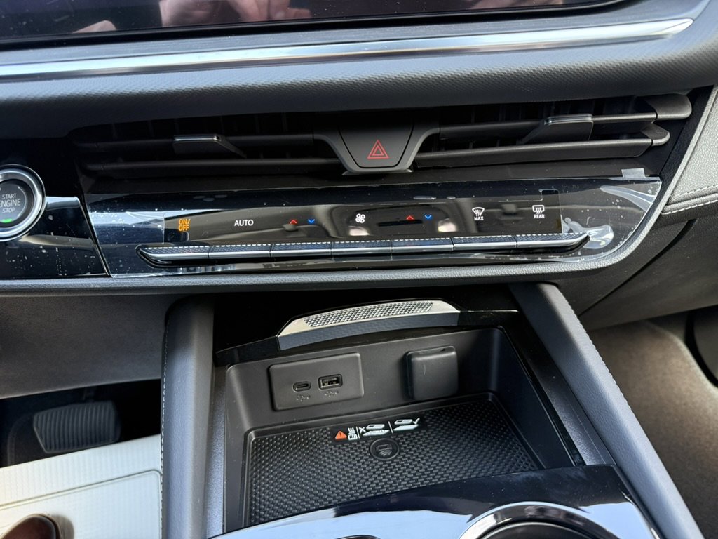 New 2026 Buick Envision Preferred AWD/4WD image 16