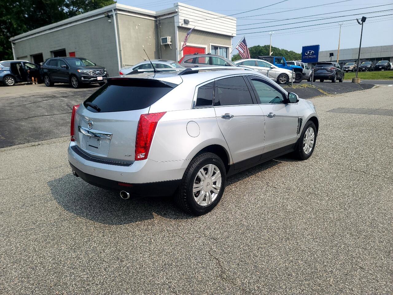 Used 2013 Cadillac SRX Luxury image 7