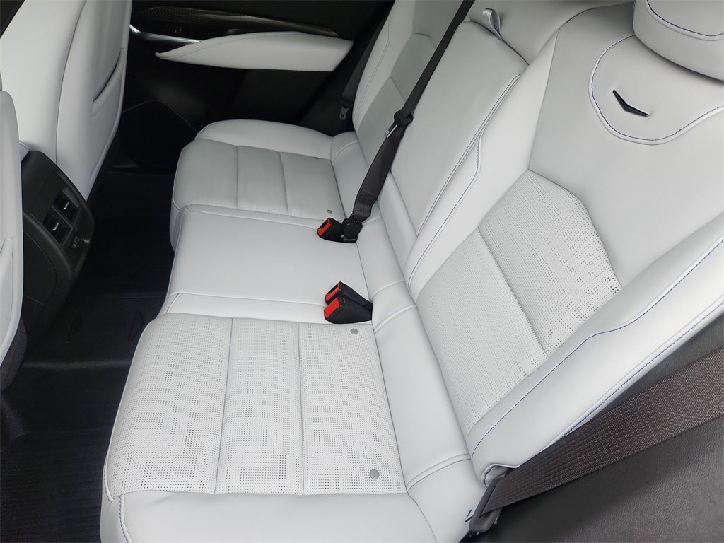 Certified 2024 Cadillac XT4 Sport image 19