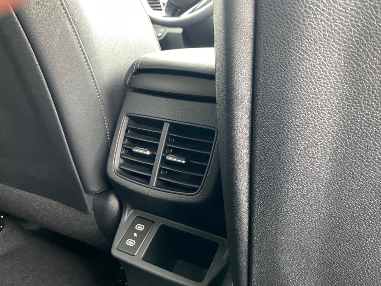 New 2026 Kia Seltos S image 23