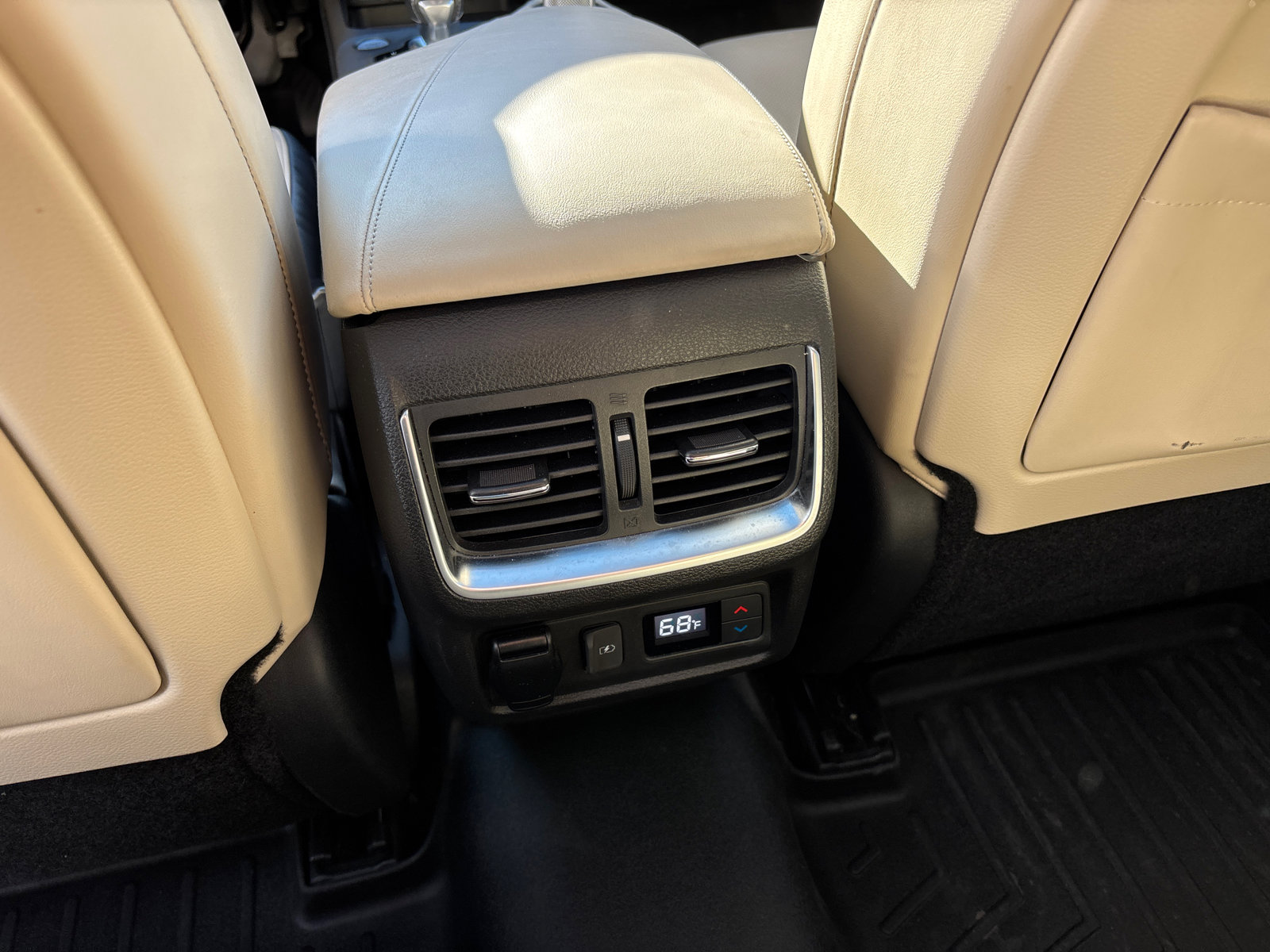 Used 2021 INFINITI QX50 Sensory w/ Accent Package image 33