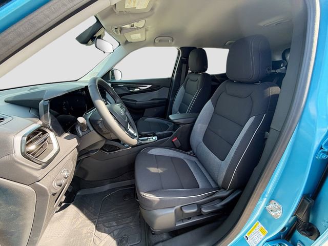 New 2026 Chevrolet TrailBlazer LT w/ Midnight Edition FWD image 26
