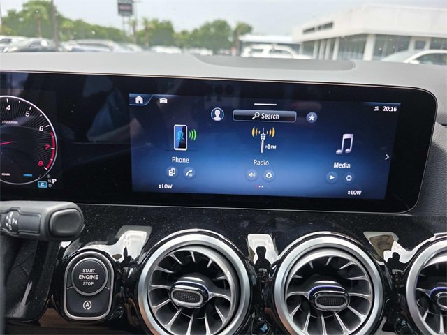 New 2025 Mercedes-Benz GLA 250 image 9