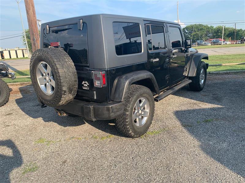 Used 2010 Jeep Wrangler Unlimited Rubicon w/ Trailer Tow Group image 2