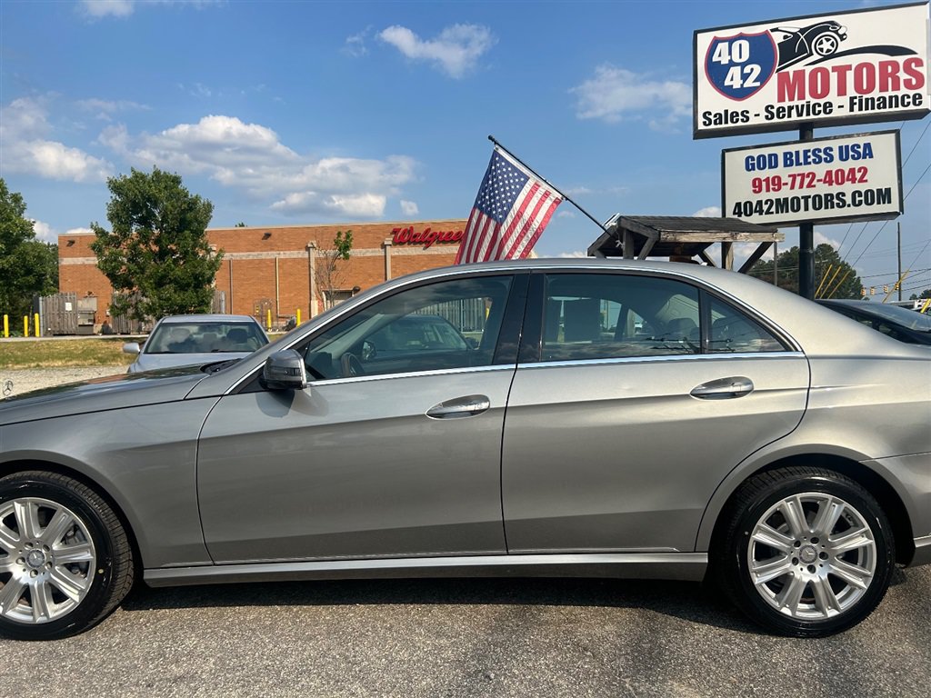 Used 2014 Mercedes-Benz E 350 Sedan image 2