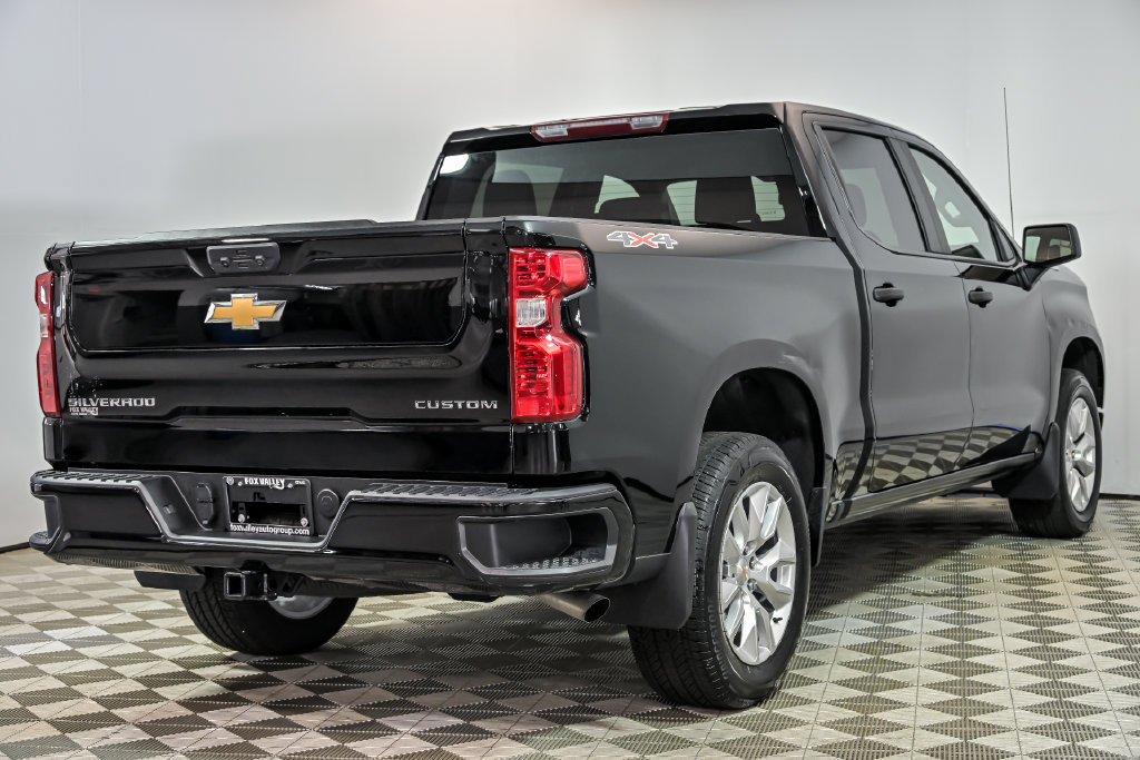 Certified 2025 Chevrolet Silverado 1500 Custom AWD/4WD image 6