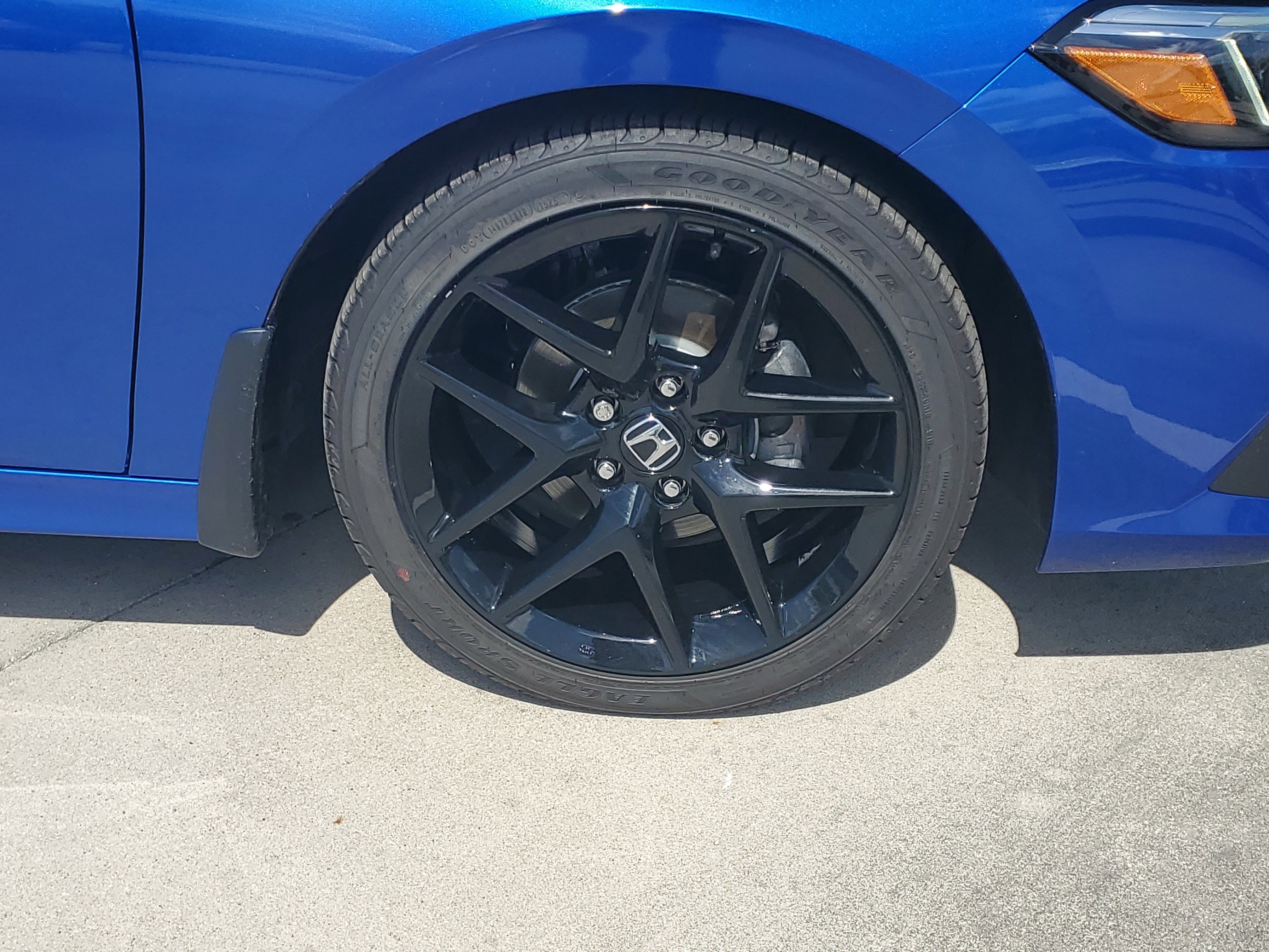 Used 2024 Honda Civic Sport image 8