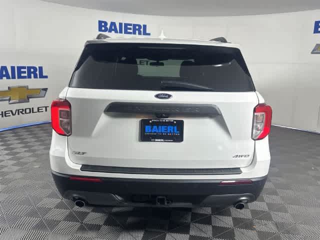 Used 2022 Ford Explorer XLT w/ Equipment Group 202A AWD/4WD image 4