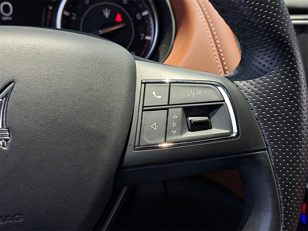 Used 2022 Maserati Levante Modena image 25