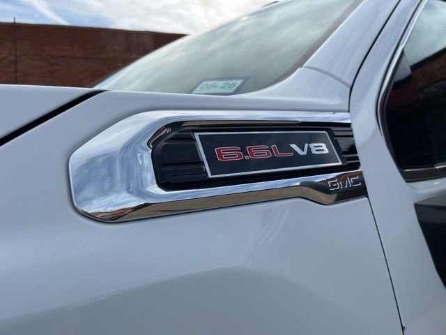 Used 2022 GMC Sierra 2500 SLT w/ SLT Premium Package AWD/4WD image 10