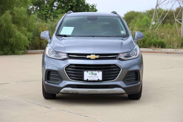 Used 2019 Chevrolet Trax LT w/ LT Convenience Package FWD image 2