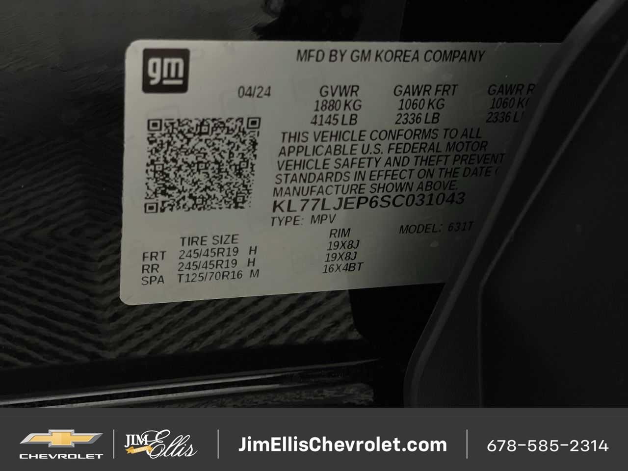 Certified 2025 Chevrolet Trax RS w/ Sunroof Package FWD image 32