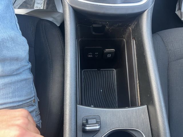 Used 2015 Chrysler 200 Limited w/ Spring Special Group image 28