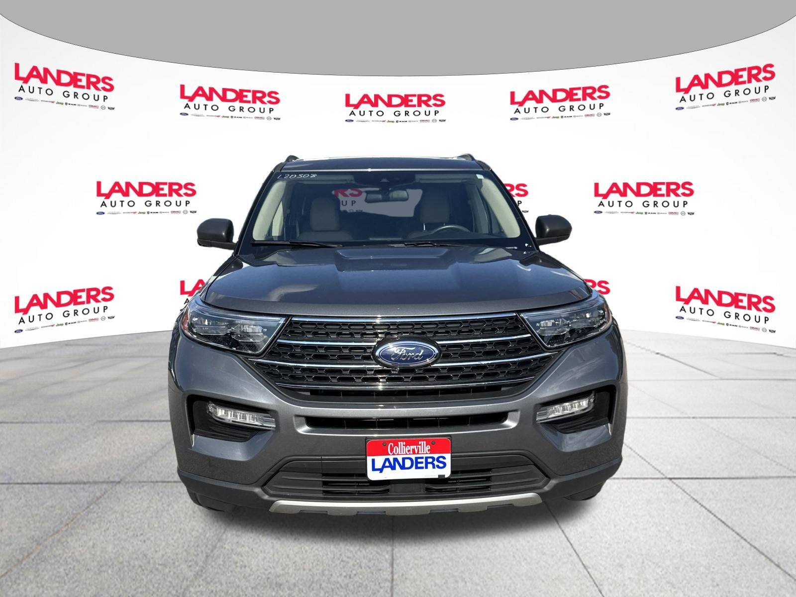 Certified 2022 Ford Explorer XLT w/ Equipment Group 202A RWD image 8