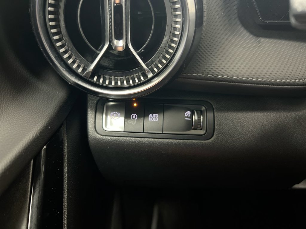 Used 2025 Chevrolet Equinox LT w/ Safety and Technology Package FWD image 19