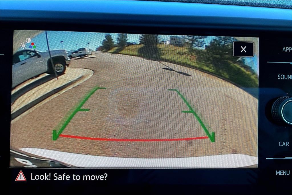 Used 2023 Volkswagen Taos SE image 23