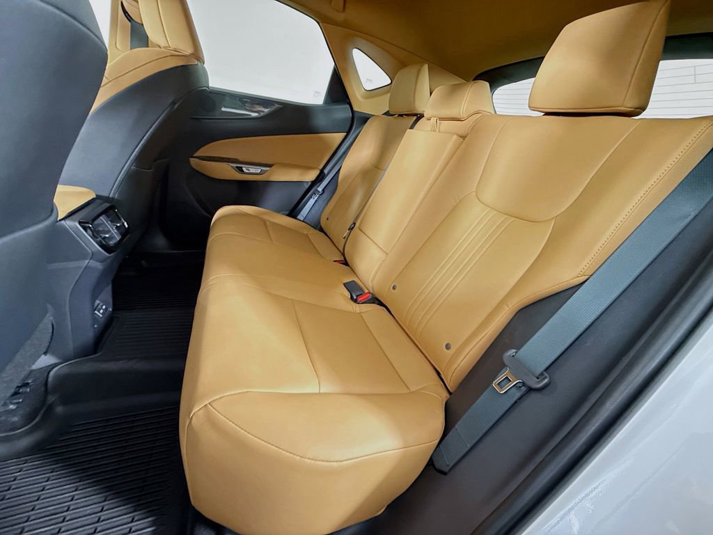 Used 2024 Lexus NX 250 FWD w/ Premium Package image 25