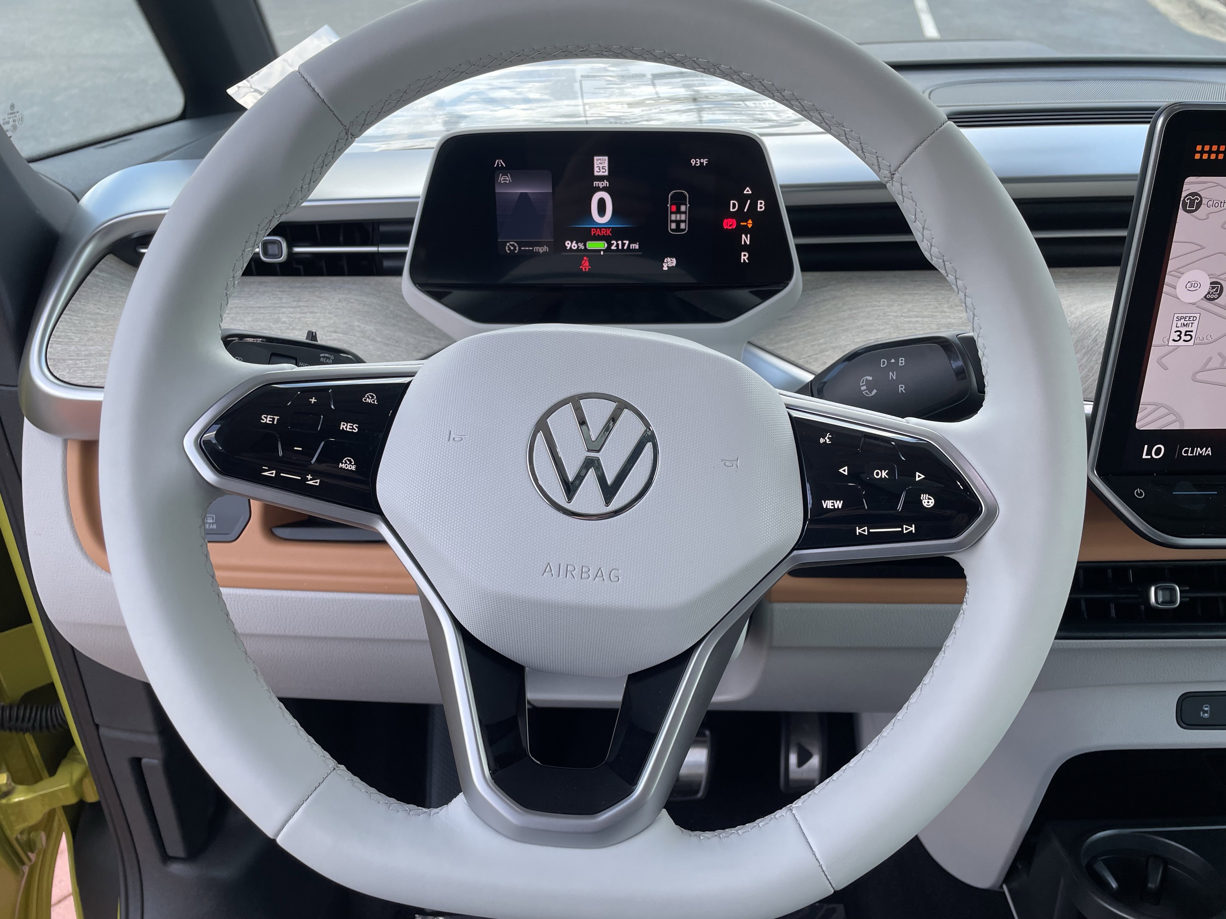 New 2025 Volkswagen ID. Buzz Pro S Plus image 18