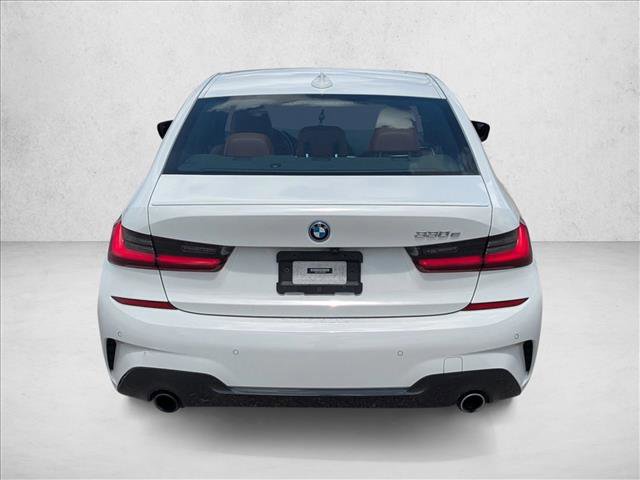Used 2022 BMW 330e w/ M Sport Package image 6