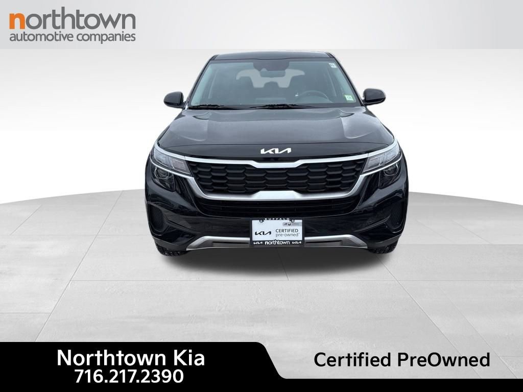 Certified 2023 Kia Seltos LX image 3