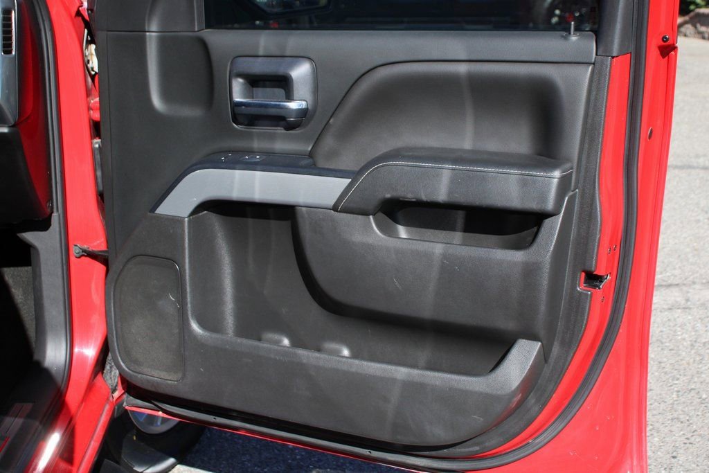 Used 2018 Chevrolet Silverado 1500 LT w/ Texas Edition image 38