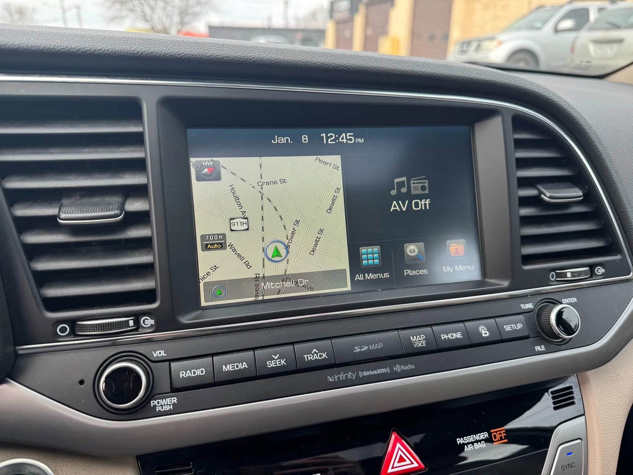 Used 2017 Hyundai Elantra Limited w/ Limited Tech Package 04 image 15