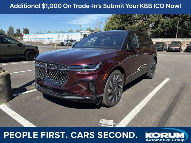 Used 2024 Lincoln Nautilus Reserve w/ Jet Appearance Package (87T) image 1