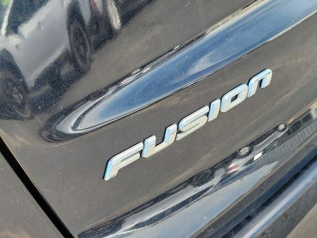 Used 2020 Ford Fusion Titanium FWD image 6