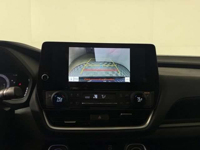 Used 2024 Toyota Grand Highlander FWD image 21