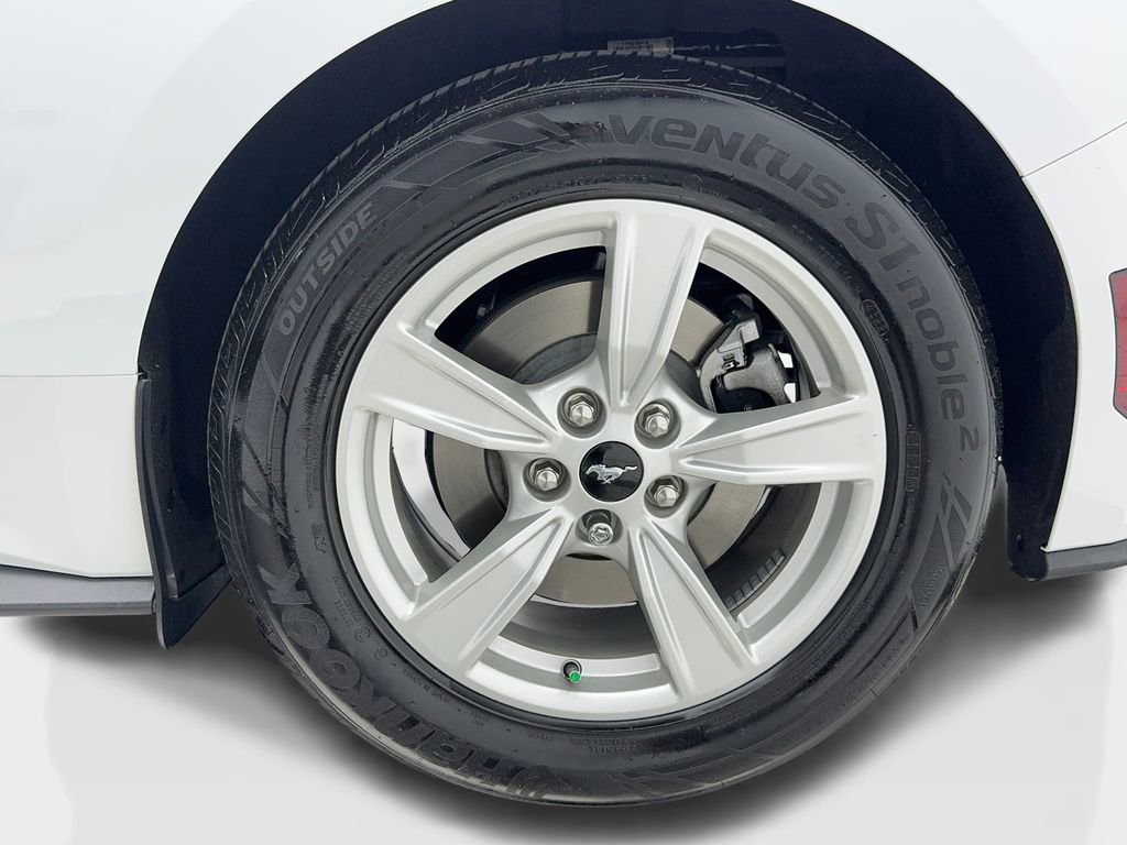 Used 2024 Ford Mustang EcoBoost image 40