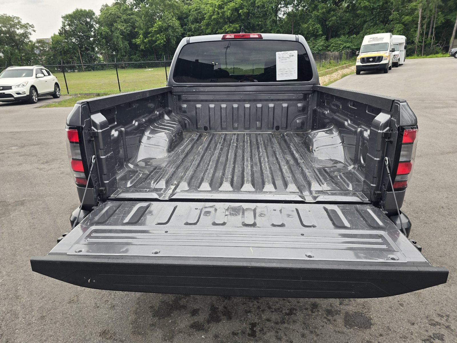 Certified 2025 Nissan Frontier S AWD/4WD image 11