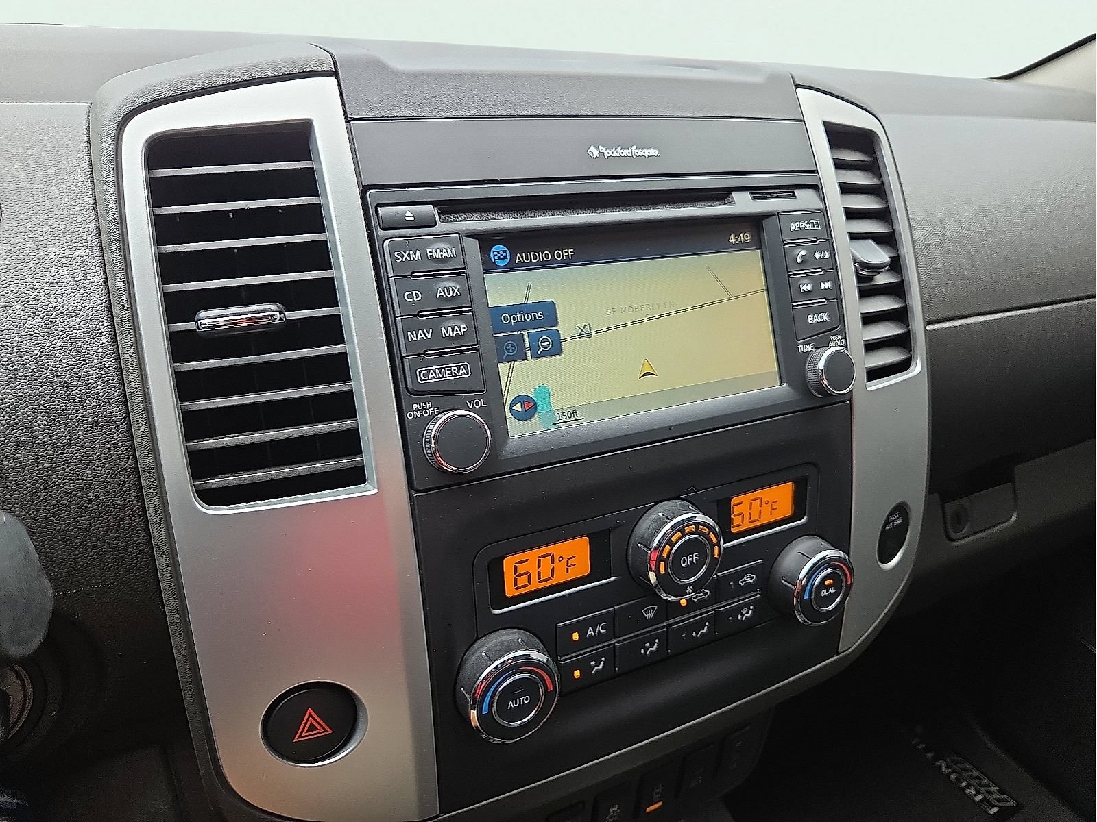 Used 2018 Nissan Frontier PRO-4X AWD/4WD image 15