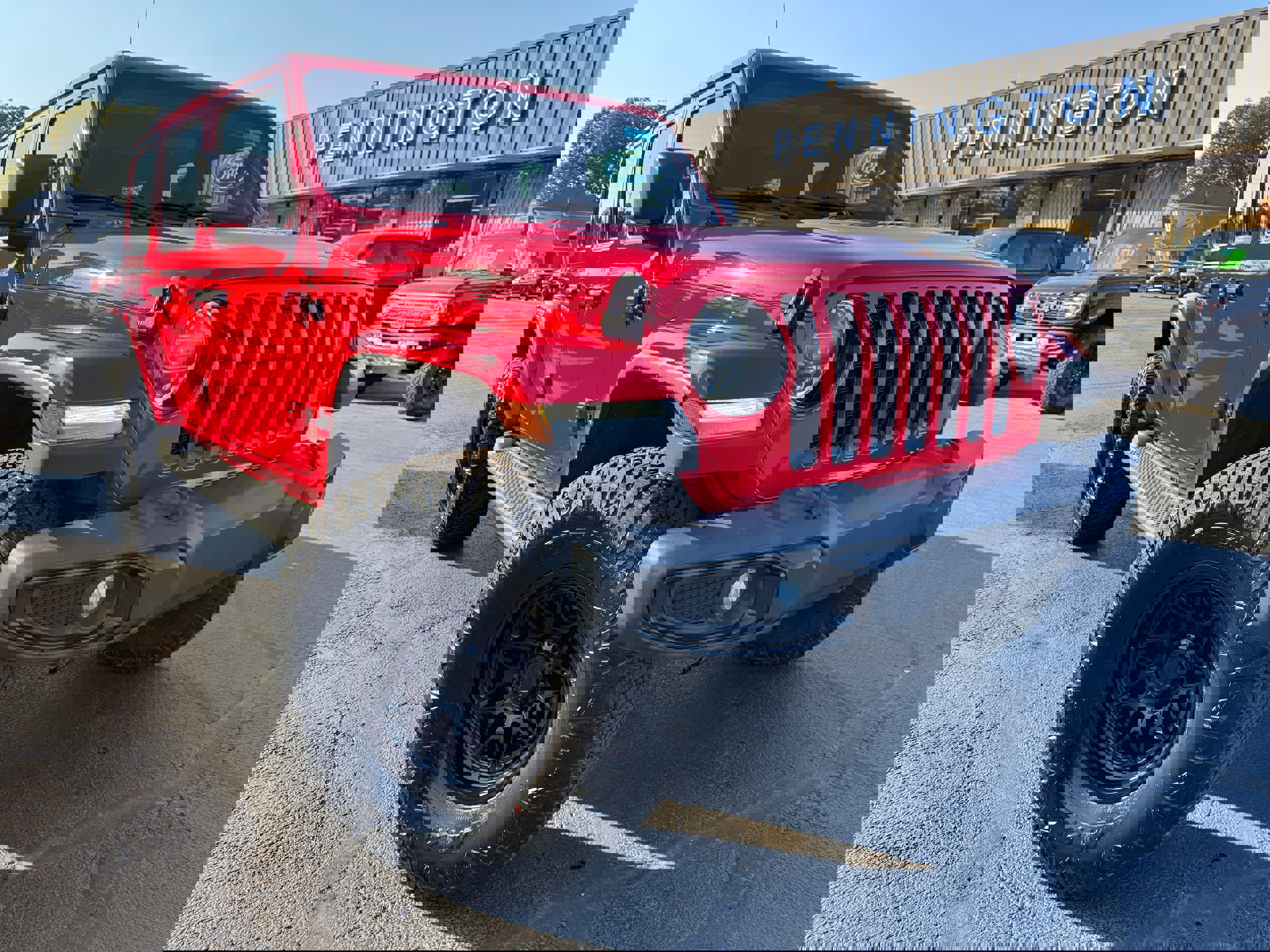 Used 2021 Jeep Wrangler Unlimited Sahara image 1