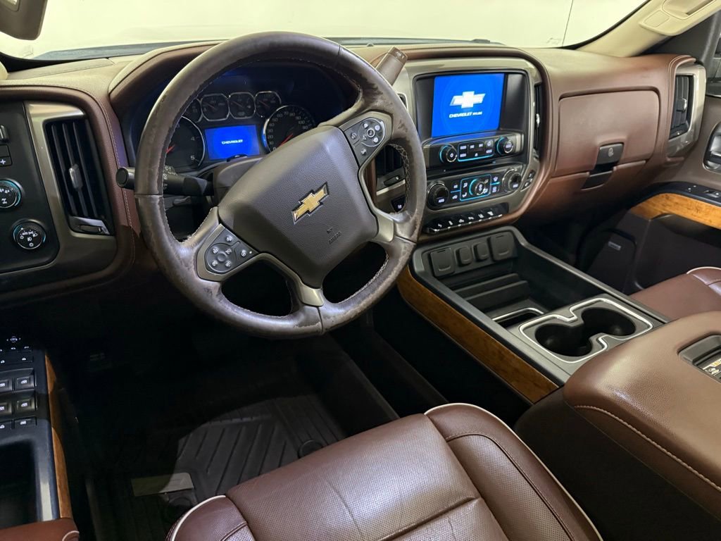 Used 2019 Chevrolet Silverado 3500 High Country w/ Duramax Plus Package image 18
