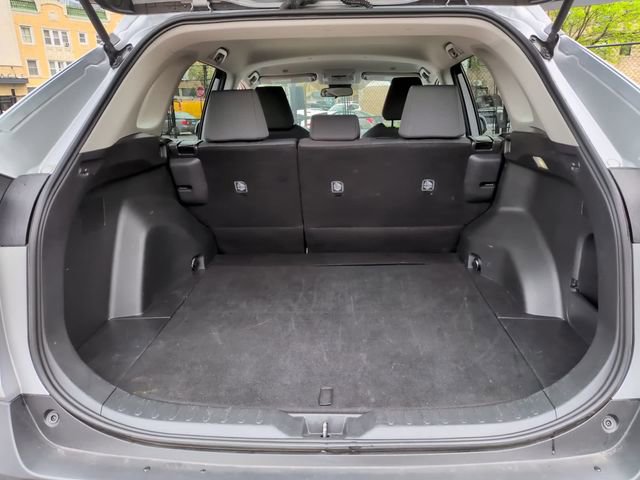 Used 2025 Toyota RAV4 XLE FWD image 13