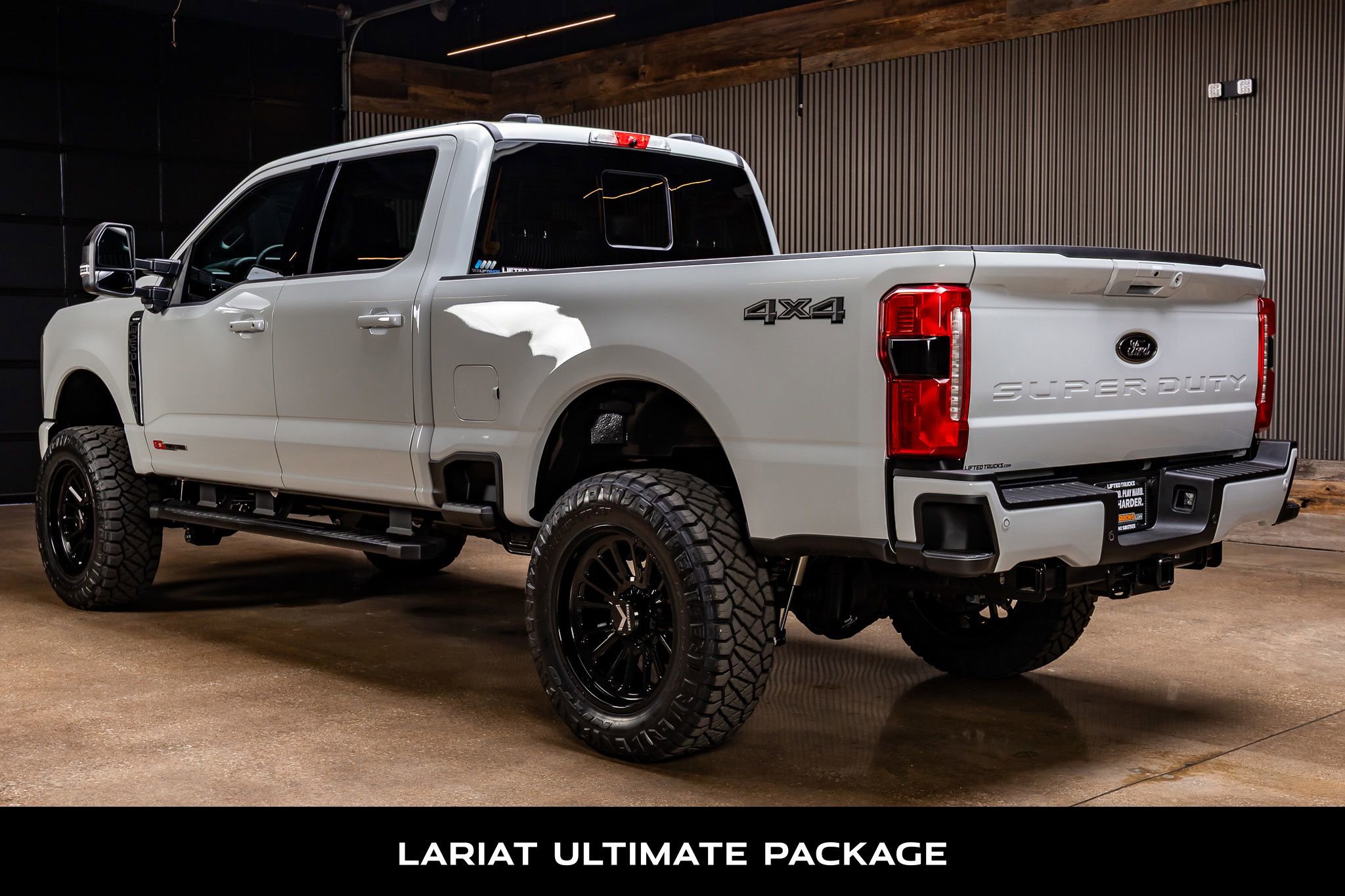 Used 2026 Ford F250 Lariat w/ Black Appearance Package image 7